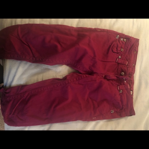 Miss Me Magenta Skinnies - Picture 3 of 4